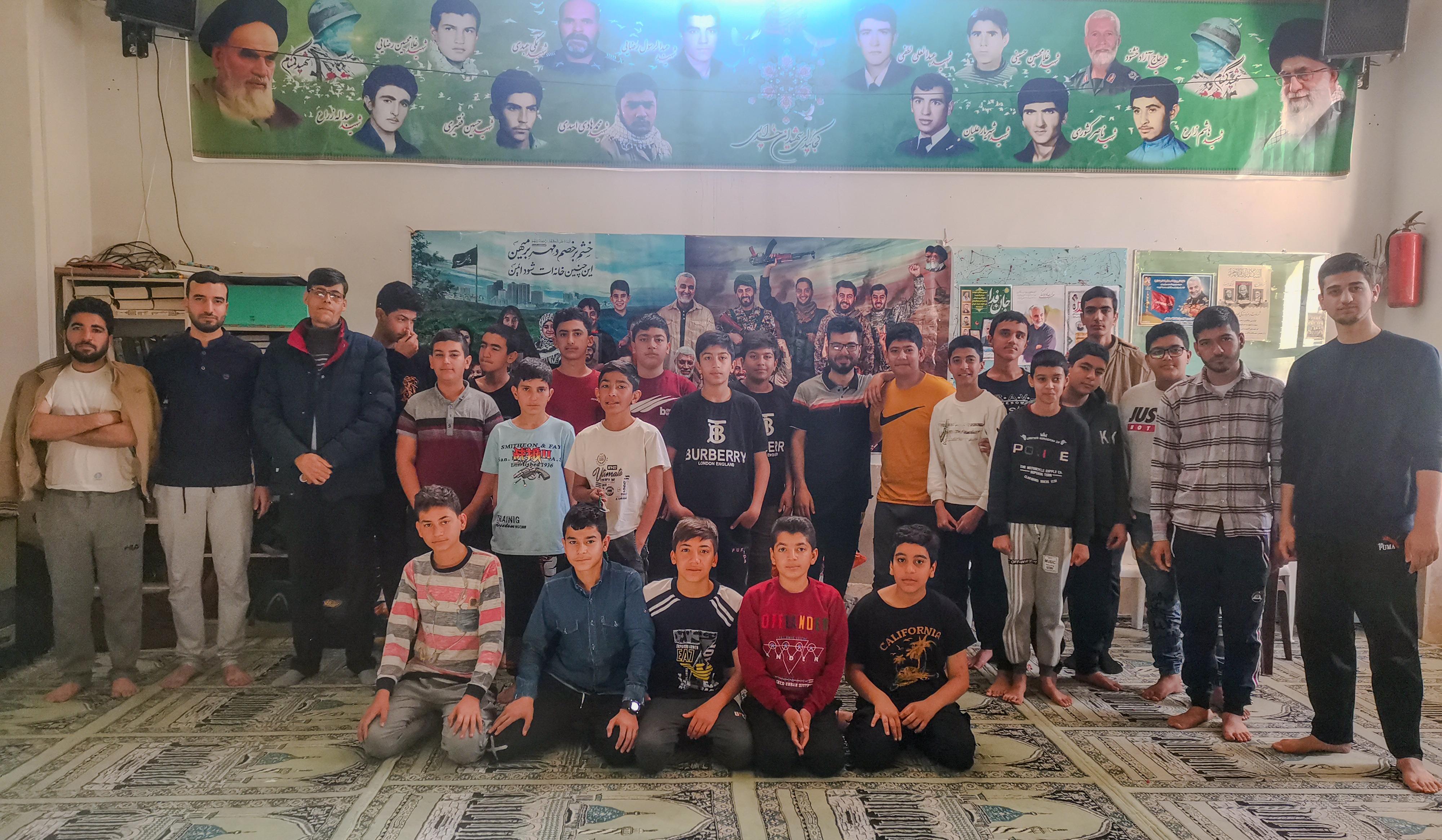 اعتکاف دانش‌آموزی مسجد حضرت ولیعصر کوهنجان سال ۱۴۰۲