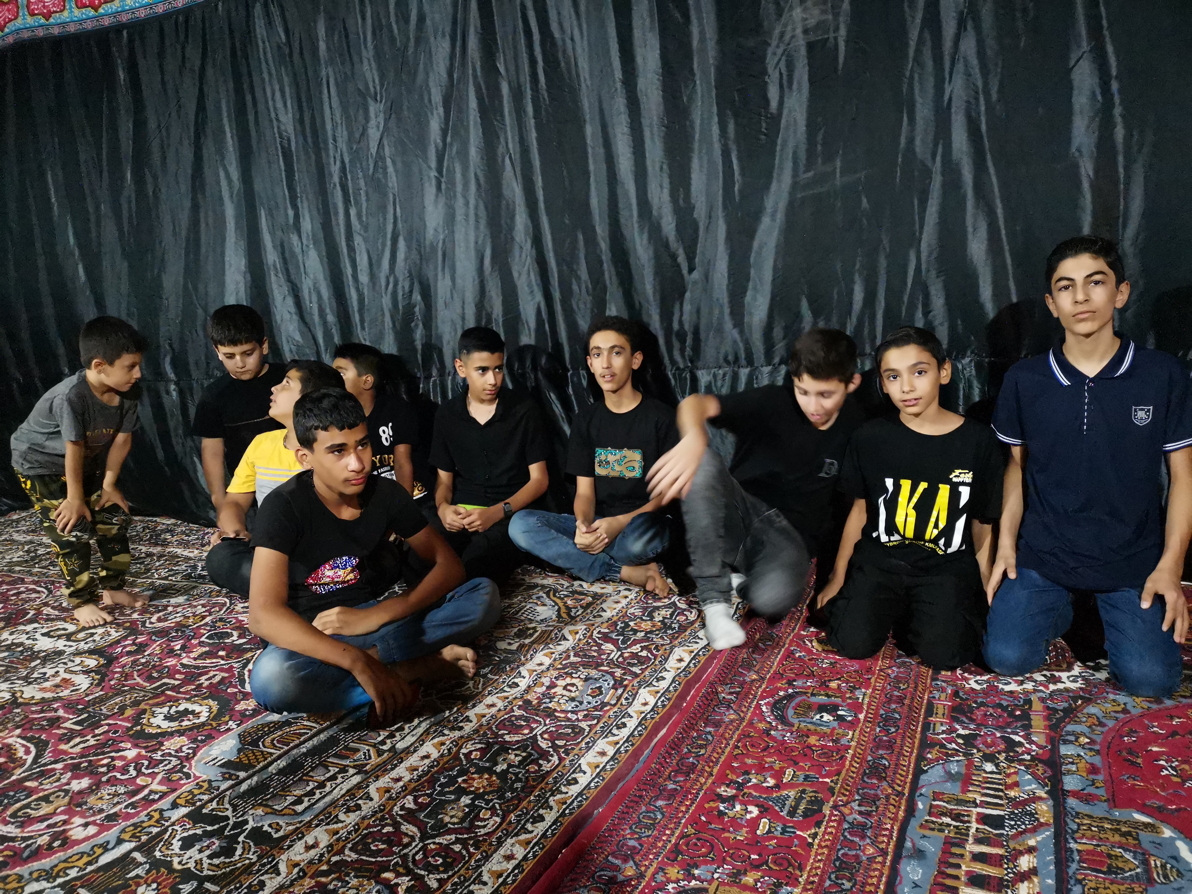 گزارش تصویری برگزاری مراسم دهه دوم محرم هیئت شباب‌الحسین (ع) کوهنجان در مکان گلزار شهدا گمنام