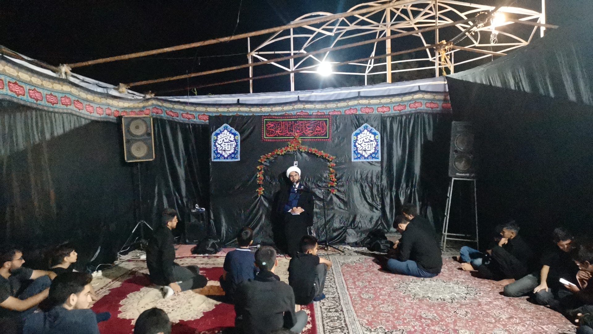 گزارش تصویری برگزاری مراسم دهه دوم محرم هیئت شباب‌الحسین (ع) کوهنجان در مکان گلزار شهدا گمنام